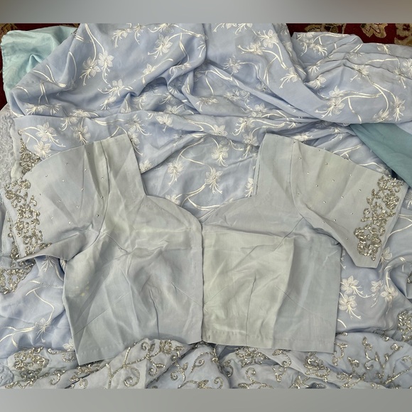 Saree - Picture 7 of 16